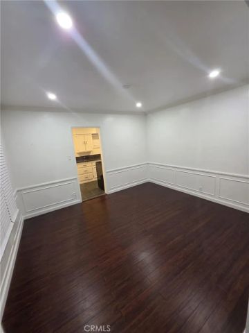 1022 W 57th, Los Angeles, CA 90037