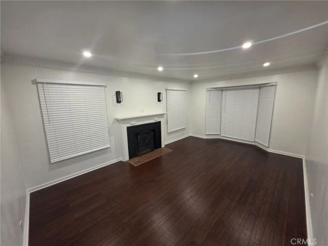 1022 W 57th, Los Angeles, CA 90037