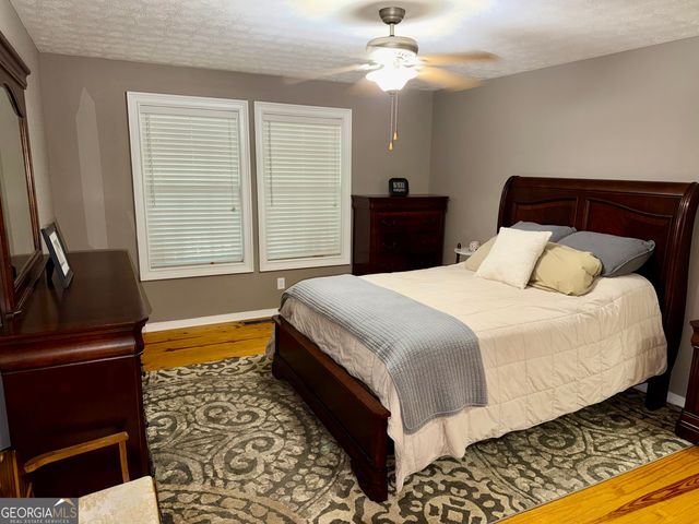70 Park Street, Lavonia, GA 30553