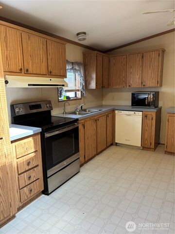 9101 Steilacoom Road SE #158, Olympia, WA 98513