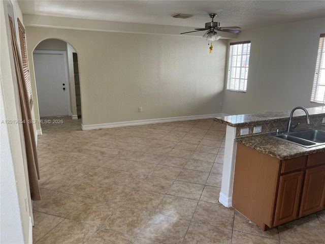 14008 SW 274 TER, Homestead, FL 33032