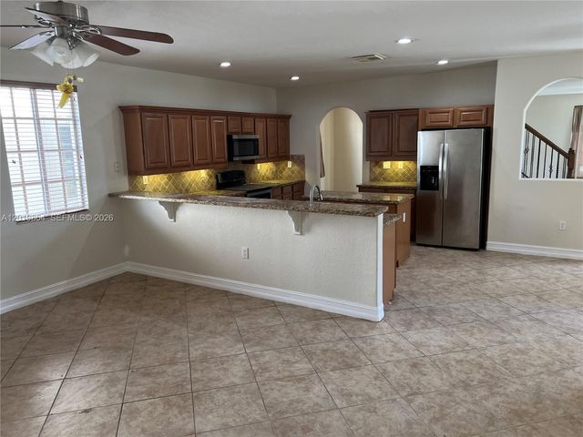 14008 SW 274 TER, Homestead, FL 33032