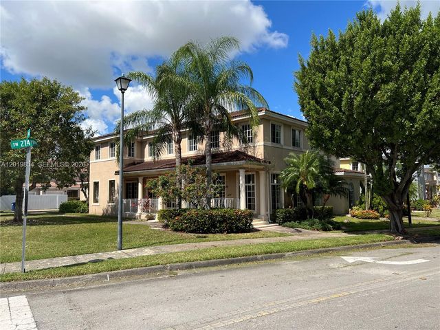14008 SW 274 TER, Homestead, FL 33032