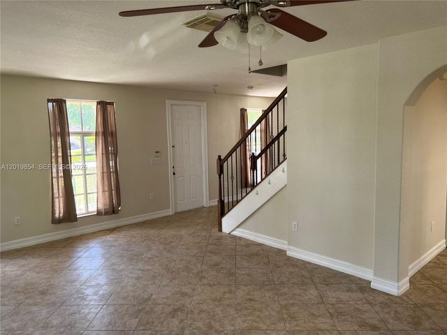 14008 SW 274 TER, Homestead, FL 33032