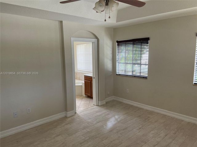 14008 SW 274 TER, Homestead, FL 33032