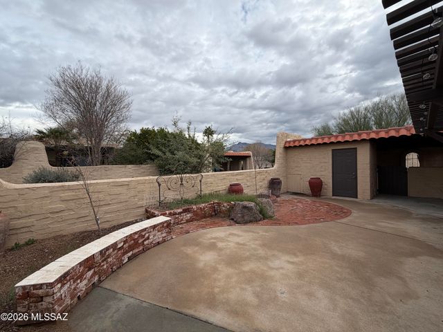 5213 N Tigua Drive, Tucson, AZ 85704