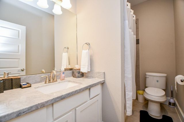 4604 Chartres Street, Houston, TX 77004