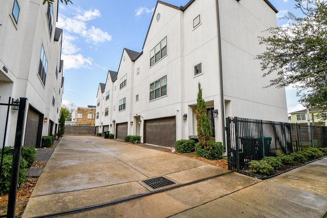 4604 Chartres Street, Houston, TX 77004