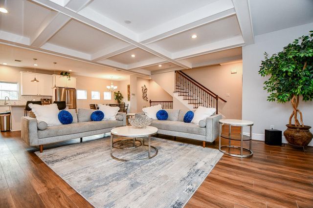 4604 Chartres Street, Houston, TX 77004