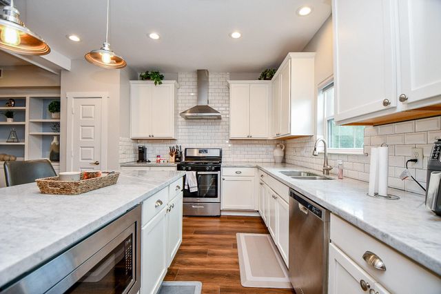 4604 Chartres Street, Houston, TX 77004