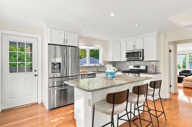 79 Claflin St, Belmont, MA 02478