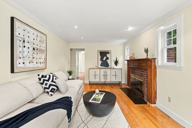 79 Claflin St, Belmont, MA 02478