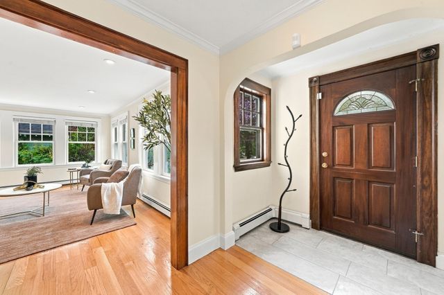 79 Claflin St, Belmont, MA 02478