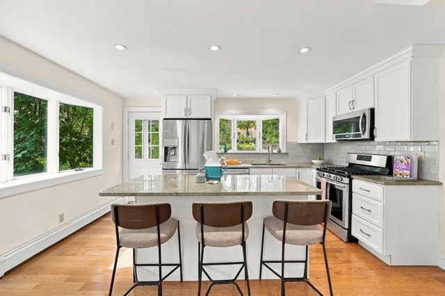 79 Claflin St, Belmont, MA 02478