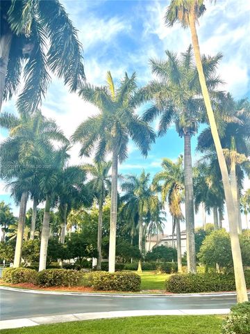 9929 NW 29th Ter, Doral, FL 33172