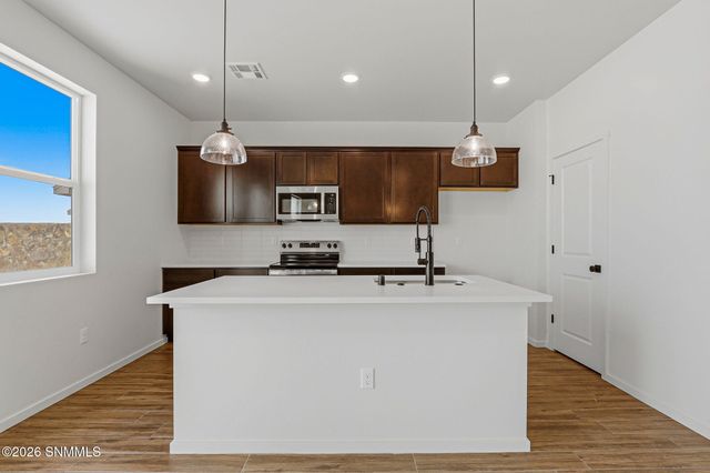 2068 Meteor Street, Las Cruces, NM 88012