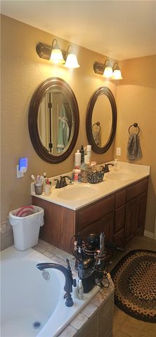 2637 N Sierra Avenue, Fayetteville, AR 72703