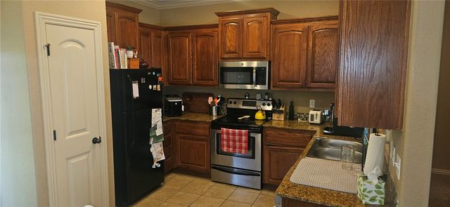 2637 N Sierra Avenue, Fayetteville, AR 72703