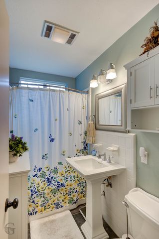937 Captain Shreve Drive, Shreveport, LA 71105