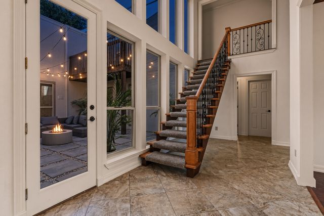 6423 Ridgemont Drive, Dallas, TX 75214