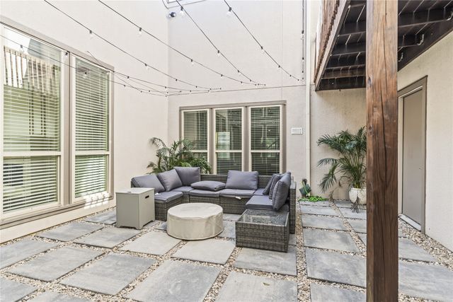 6423 Ridgemont Drive, Dallas, TX 75214