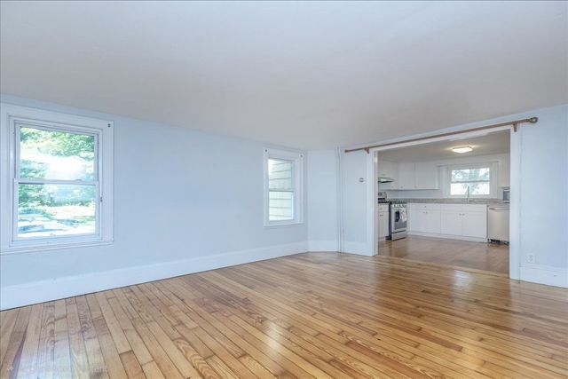 946 Bay Rd. 2, Hamilton, MA 01982