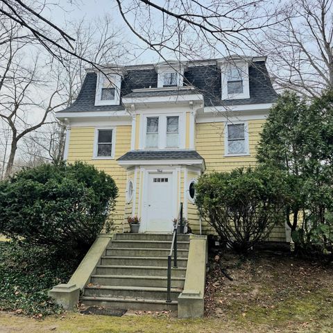 946 Bay Rd. 2, Hamilton, MA 01982