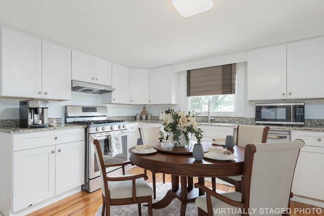 946 Bay Rd. 2, Hamilton, MA 01982