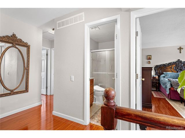2925 S Vaughn Way, Aurora, CO 80014