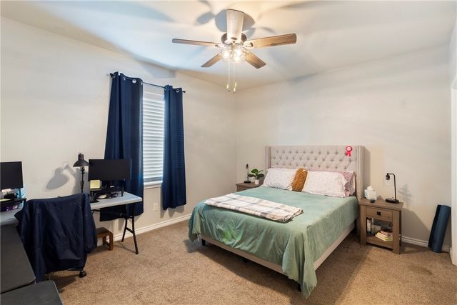 4313 Commando Trail, College Station, TX 77845
