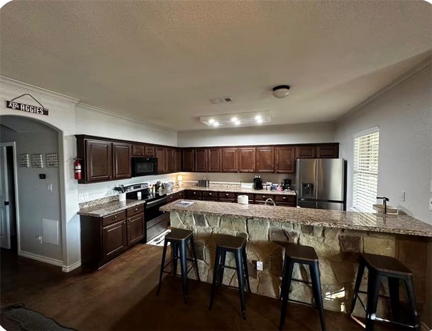 4313 Commando Trail, College Station, TX 77845