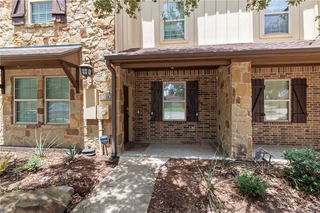 4313 Commando Trail, College Station, TX 77845