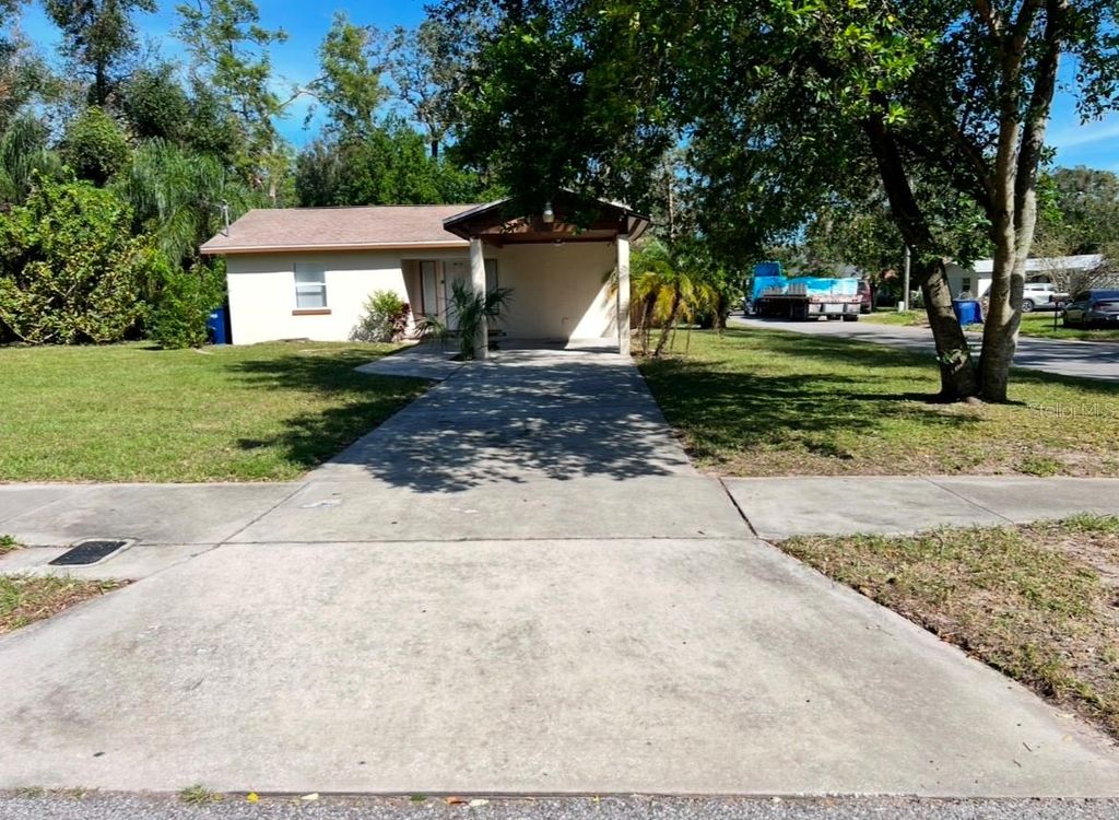 3910 E ELLICOTT STREET, Tampa, FL 33610