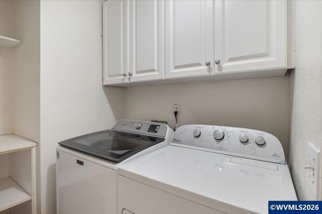 405 Fir Knoll Ln NE, Salem, OR 97317