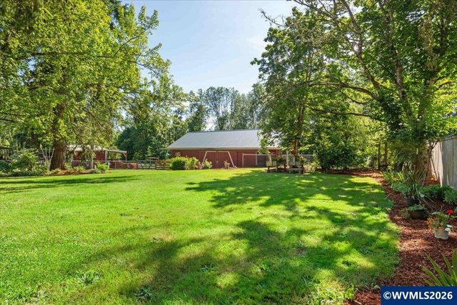 405 Fir Knoll Ln NE, Salem, OR 97317