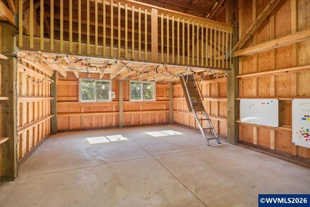 405 Fir Knoll Ln NE, Salem, OR 97317