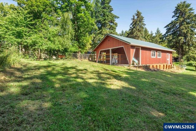 405 Fir Knoll Ln NE, Salem, OR 97317