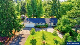 405 Fir Knoll Ln NE, Salem, OR 97317