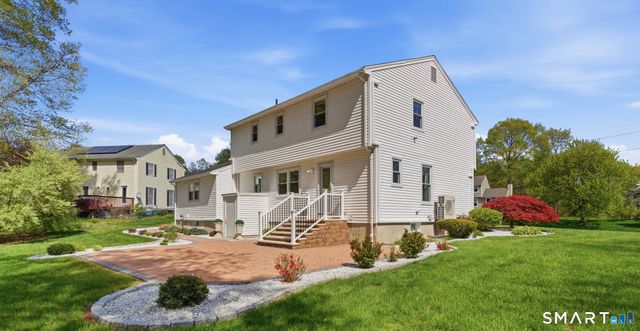 39 Tall Pines Lane, Rocky Hill, CT 06067
