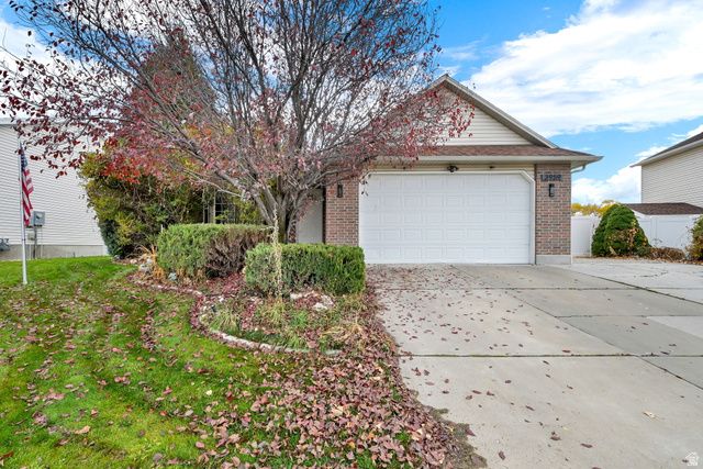 3959 W 5325 S, Roy, UT 84067