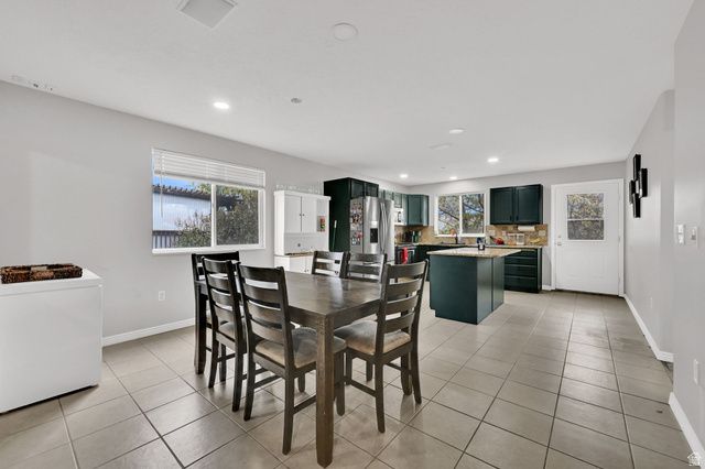 3959 W 5325 S, Roy, UT 84067