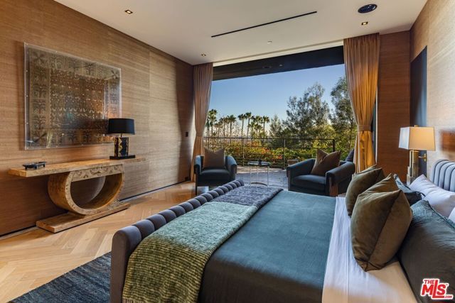 1851 N Stanley Avenue, Los Angeles, CA 90046