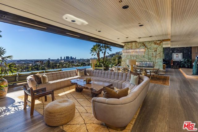 1851 N Stanley Avenue, Los Angeles, CA 90046