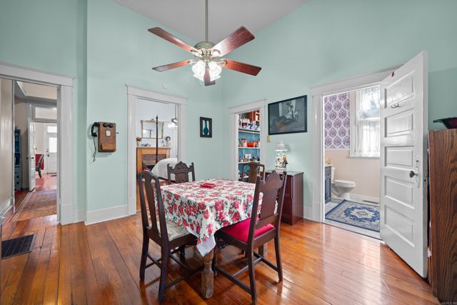 138 Parkhill Street, Hot Springs, AR 71901