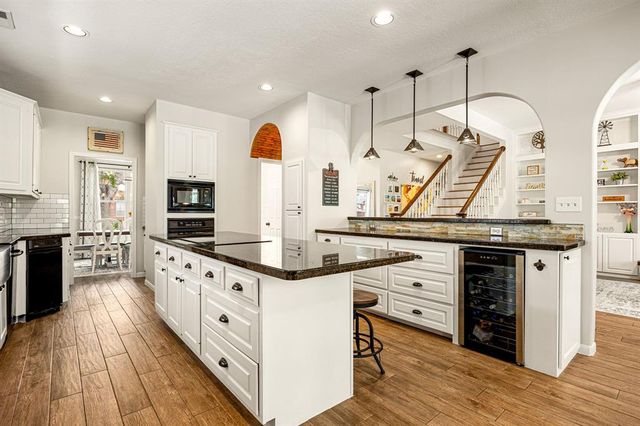 1623 Pecan Crossing Drive, Richmond, TX 77406