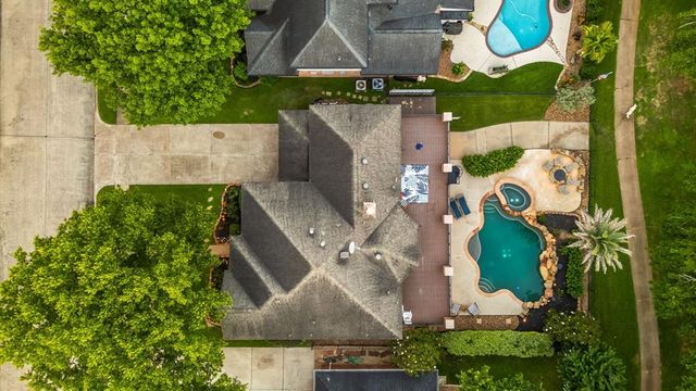 1623 Pecan Crossing Drive, Richmond, TX 77406