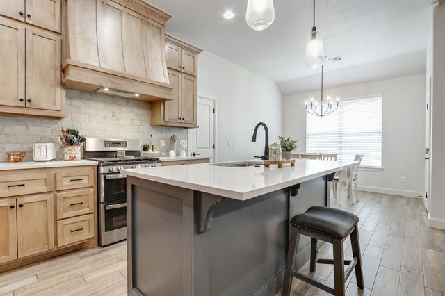 501 SW 6th Street, Jones, OK 73049