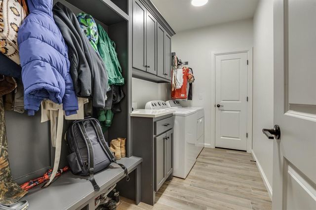 501 SW 6th Street, Jones, OK 73049