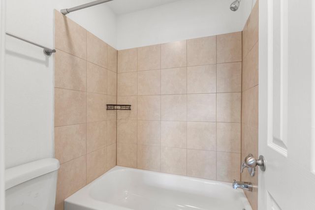 2750 Holly Hall Street 1917, Houston, TX 77054