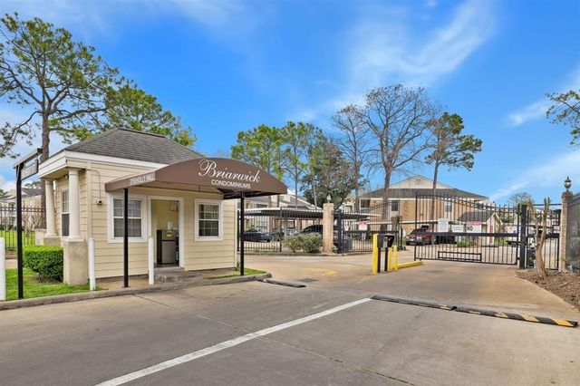 2750 Holly Hall Street 1917, Houston, TX 77054